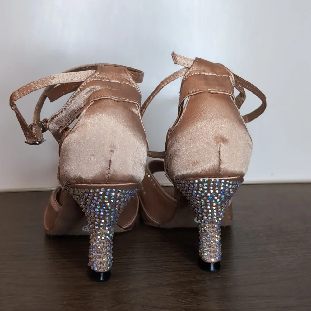 Nude Heels with Ankle Strap - Picture 8 of 9